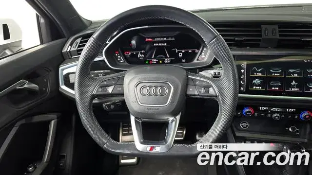 Audi Q3 2024 — Фото 14/20