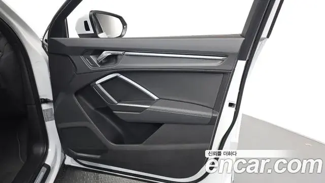 Audi Q3 2024 — ფოტო 6/30