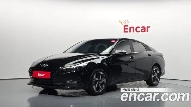 Hyundai Avante 2020 — Фото 1/20