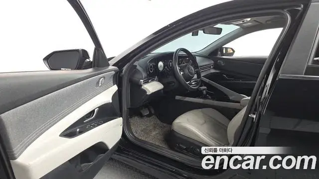 Hyundai Avante 2020 — Фото 10/20