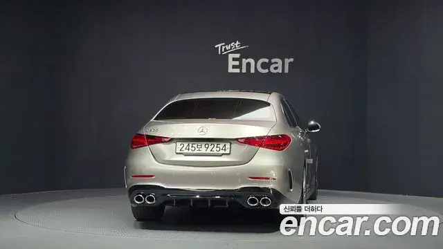 Mercedes-Benz C-Class 2022 — ფოტო 26/31