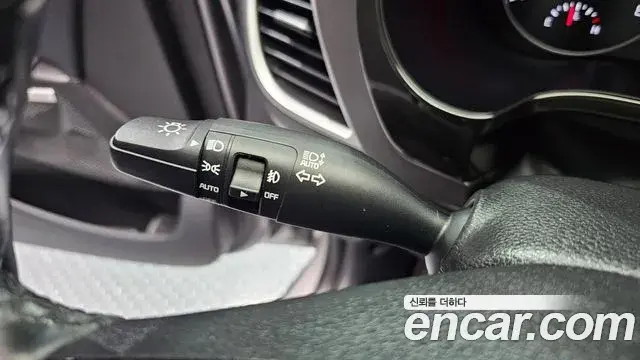 Kia Seltos 2020 — Photo 23/33