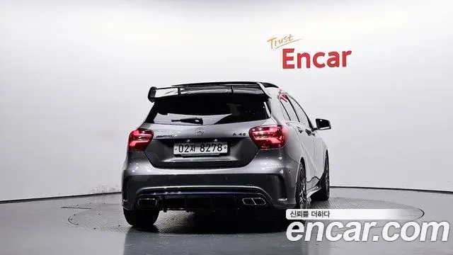 Mercedes-Benz A-Class 2018 — ფოტო 4/20