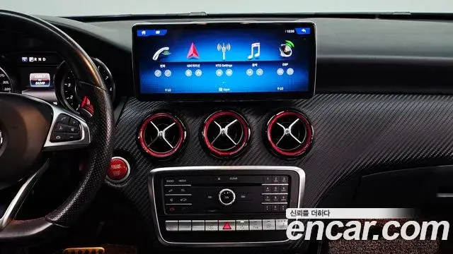 Mercedes-Benz A-Class 2018 — ფოტო 13/20