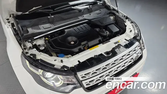 Land Rover Discovery Sport 2018 — ფოტო 11/30