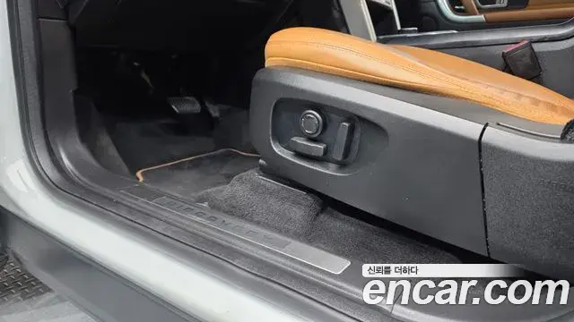 Land Rover Discovery Sport 2018 — ფოტო 12/30