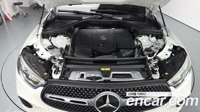 Mercedes-Benz GLC-Class 2024 — Фото 6/20