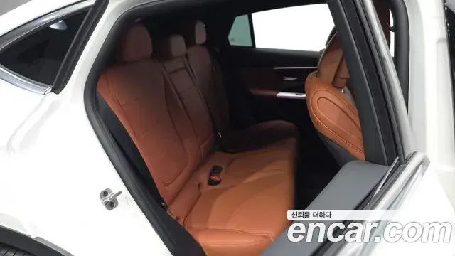 Mercedes-Benz GLC-Class 2024 — Фото 11/20