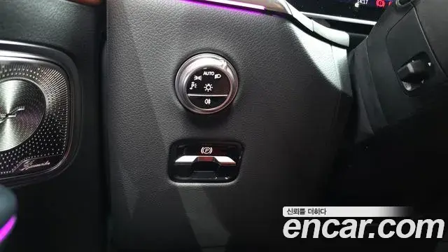Mercedes-Benz GLC-Class 2024 — Photo 19/31