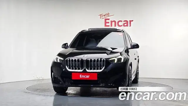 BMW X1 2023 — ფოტო 30/33