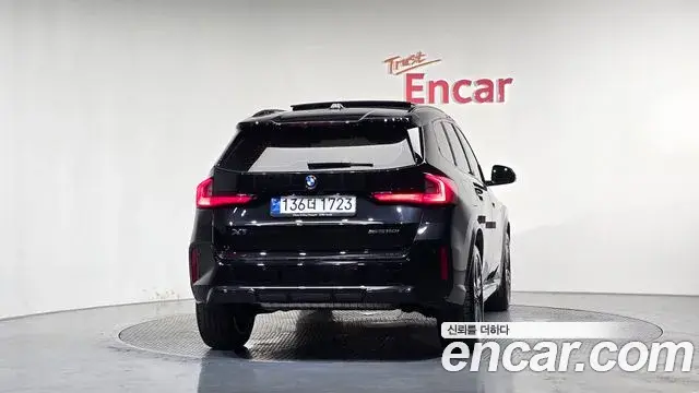 BMW X1 2023 — ფოტო 23/33