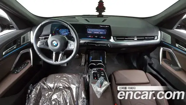 BMW X1 2023 — ფოტო 7/33