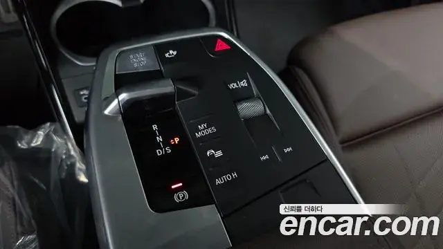 BMW X1 2023 — ფოტო 29/33