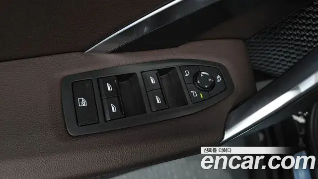 BMW X1 2023 — ფოტო 27/33