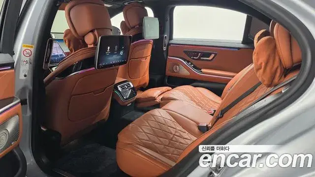 Mercedes-Benz S-Class 2021 — ფოტო 8/38