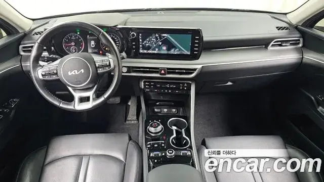 Kia K5 2023 — ფოტო 10/30