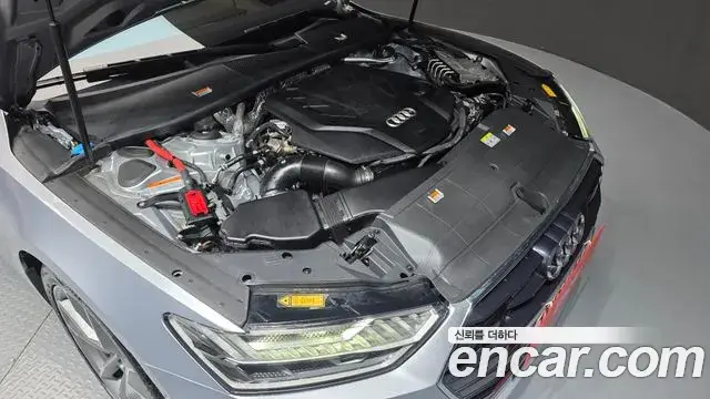 Audi A7 2021 — Photo 8/34