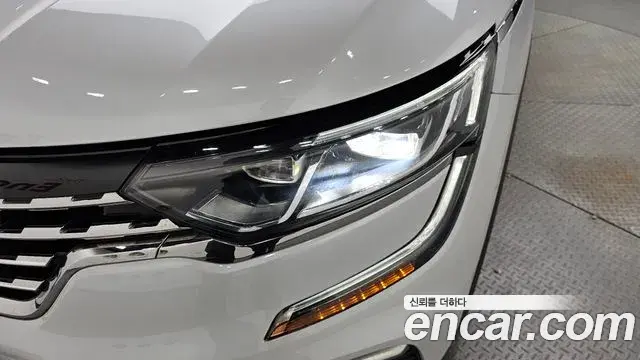 Renault Samsung QM6 2020 — Photo 6/34
