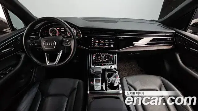 Audi Q7 2022 — Фото 7/20