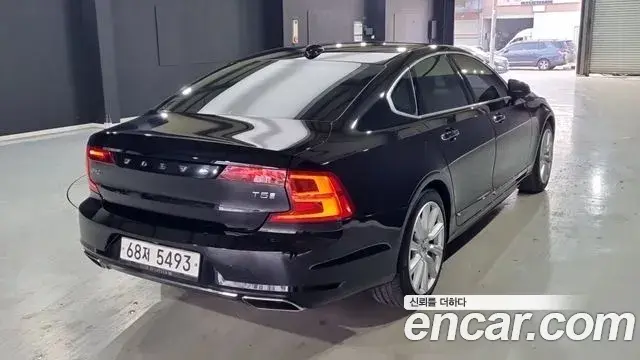 Volvo S90 2018 — ფოტო 6/18