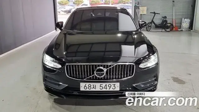 Volvo S90 2018 — ფოტო 11/18
