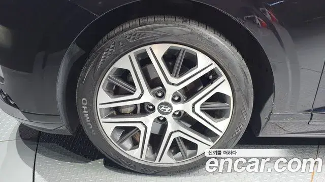Hyundai Grandeur 2023 — Фото 5/20