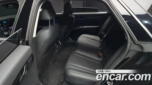 Hyundai Grandeur 2023 — Фото 12/20