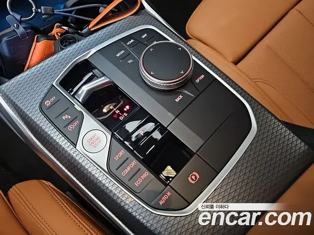 BMW 3 Series 2025 — Photo 13/20