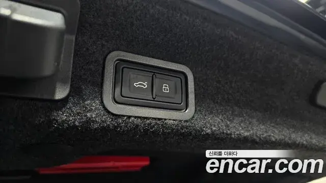 Audi A6 2023 — Şəkil 18/20