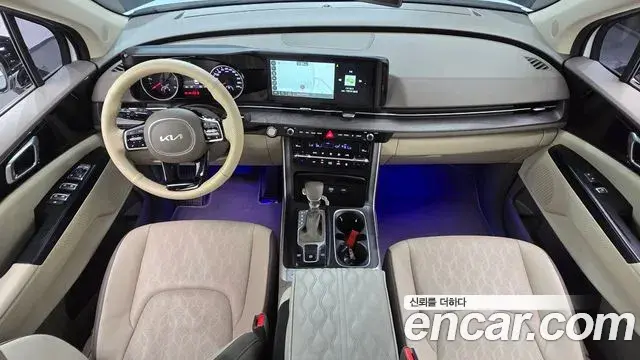Kia Carnival 2023 — Фото 7/20