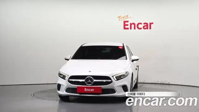 Mercedes-Benz A-Class 2021 — Фото 3/20