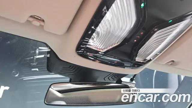 BMW 5 Series 2018 — ფოტო 37/37