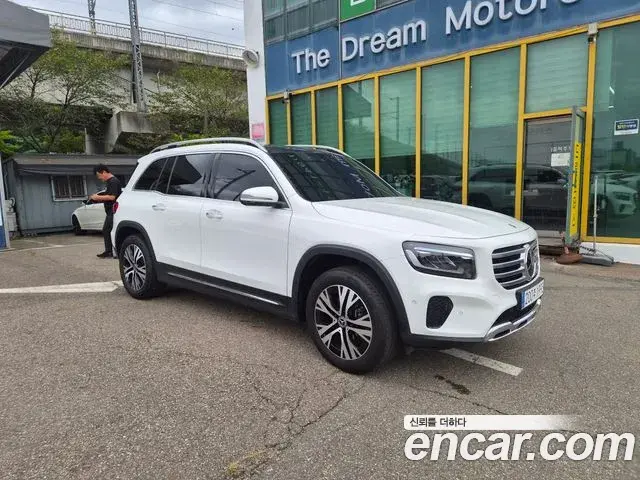 Mercedes-Benz GLB-Class 2024 — Şəkil 1/19