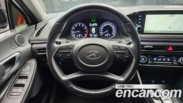 Hyundai Sonata 2021 — Фото 13/20