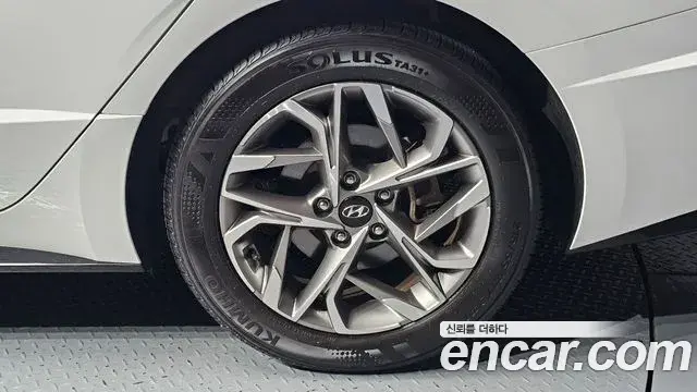 Hyundai Sonata Hybrid 2021 — ფოტო 25/30