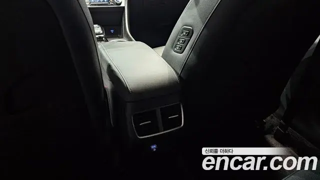 Hyundai Sonata Hybrid 2021 — ფოტო 30/30