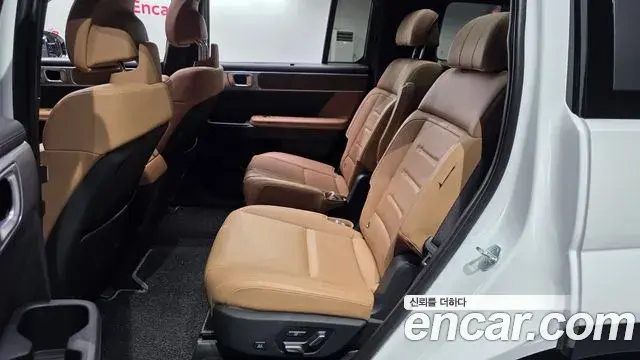 Hyundai Santa Fe 2024 — Şəkil 13/20