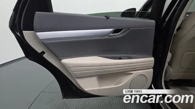 Genesis G80 2024 — Şəkil 23/30