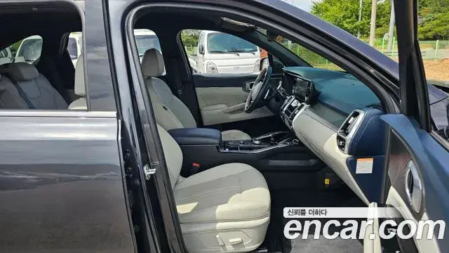Kia Sorento 2023 — ფოტო 7/20
