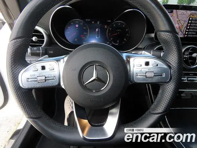 Mercedes-Benz C-Class 2023 — Фото 12/20
