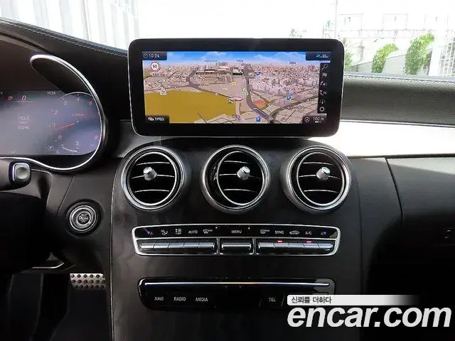 Mercedes-Benz C-Class 2023 — Фото 15/20