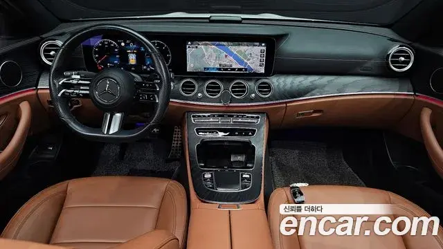 Mercedes-Benz E-Class 2021 — Фото 7/20
