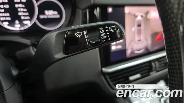 Porsche Cayenne 2021 — Şəkil 14/33