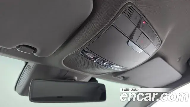 Mercedes-Benz C-Class 2019 — Фото 18/20