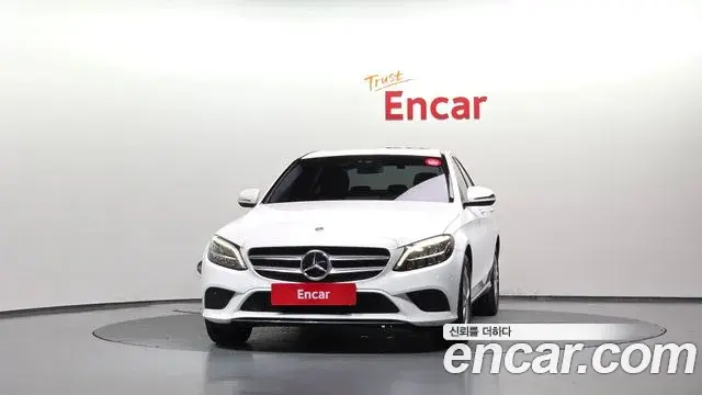 Mercedes-Benz C-Class 2020 — ფოტო 7/30