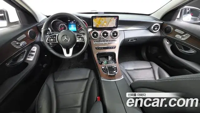 Mercedes-Benz C-Class 2020 — ფოტო 14/30