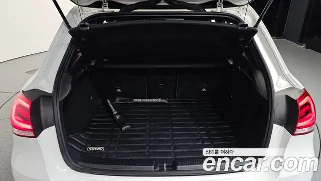 Mercedes-Benz A-Class 2022 — Şəkil 2/32