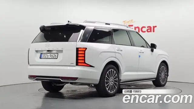 Hyundai Palisade 2025 — ფოტო 18/38