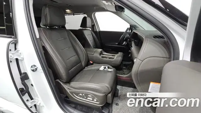 Hyundai Palisade 2025 — ფოტო 2/38