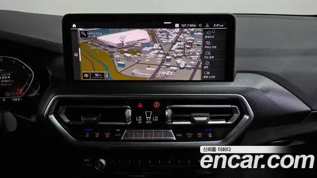 BMW X3 2022 — Photo 35/36
